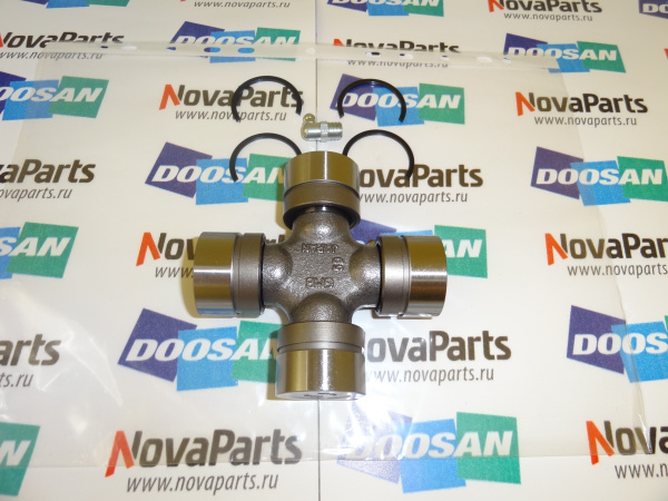 krestovina-kardannogo-vala-doosan-100-gumz8-1-k9002679-1-109-00003