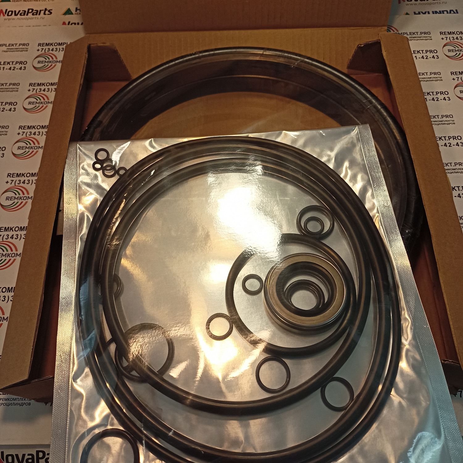 XKAH-00366 Ремкомплект гидромотора хода (2) XKAH-00366 Ремкомплект гидромотора хода (2)